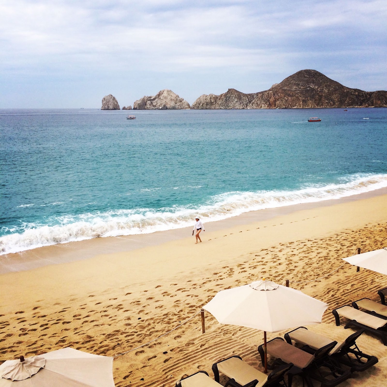 Cabo San Lucas Beach Hightide 