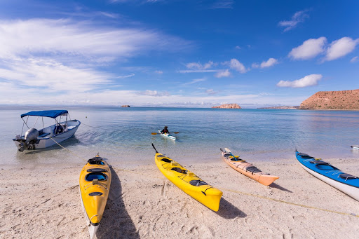 colorful kayaks isla espiritu sea of cortes